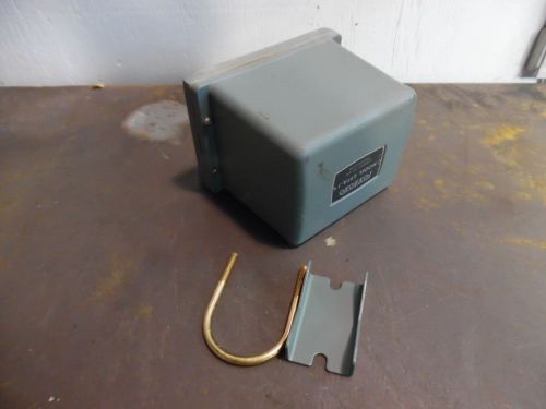 FOXBORO CURRENT TO AIR TRANSDUCER, MODEL: 69TA-1H, SN: 3426993, NEW- OLD STOCK