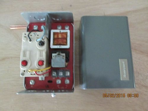 Honeywell l8148a  1009  aquastat relay 120 v burner &amp; control for sale