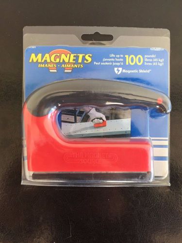 100lb pull big ergonomic handle magnet 5&#034;x3.5&#034;x1&#034; master magnetics 07501 for sale