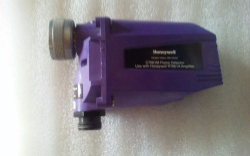 Honeywell c7061m 1016 self check ultraviolet flame detector with shutter for sale