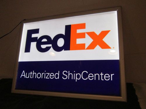 FedEx Authorized Ship Center LED Sign 24&#034; x 18&#034; x 1&#034;  Pre-Owned