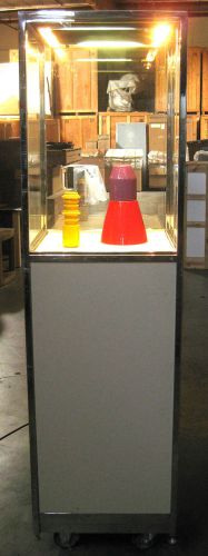 7.5&#039; TALL CUSTOM DISPLAY SHOWCASE - LIGHTS, POWER OUTLET, RETRACTABLE WHEELS