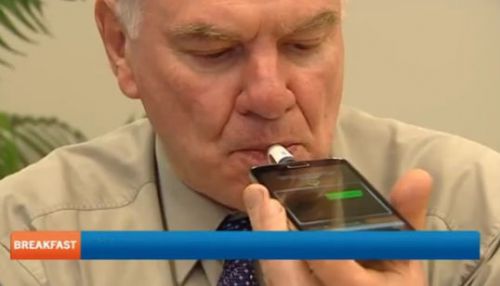 Alcoordi smart alcohol detector Smartphone Breathalyzer