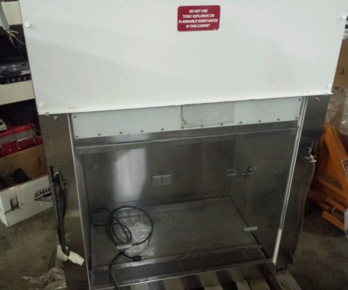 Nuaire nu-425-300 biological safety cabinet class ii a/b3 fume hood for sale