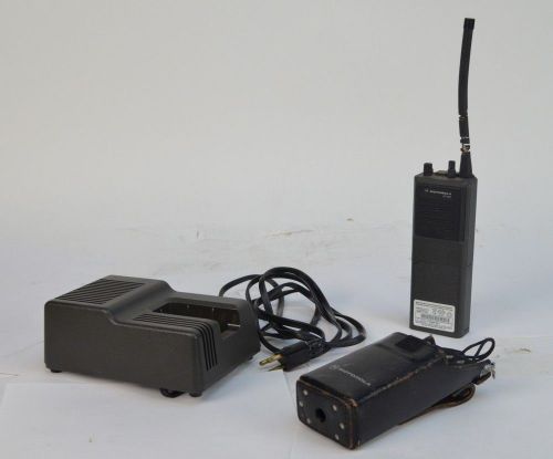 Motorola MT1000 (H43GU7100AN) Two-Way Radio w/ Battery &amp; NTN4635A Charger