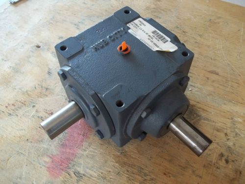NEW HUB CITY RIGHT ANGLE BEVEL GEARBOX 0220-00833-150 RATIO 1:2