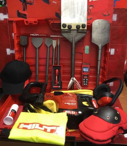 HILTI TE 500 DEMO BREAKER, CHISELS INCLUDE, FREE EXTRAS, DURABLE, FAST SHIP