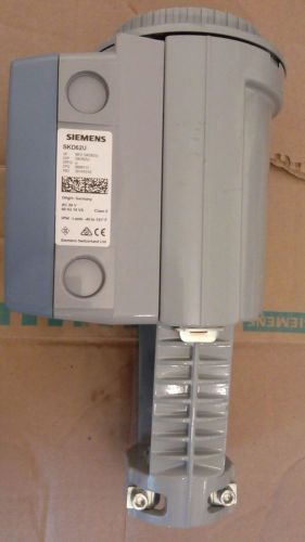 Siemens HVAC SKD62U 274-03055 Electronic Valve Actuator AC 24 V