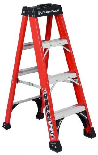 Louisville Ladder FS1404HD 375-Pound Fiberglass Step Ladder, Tool Slots, 4-Feet