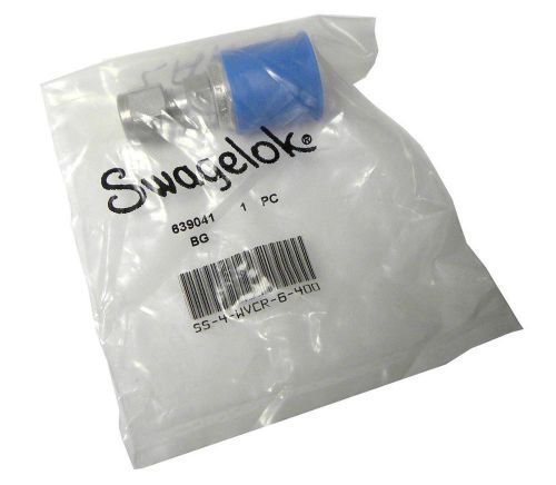 BRAND NEW SWAGELOK FACE SEAL FITTING 1/4&#034; MODEL 639041 (2 AVAILABLE)