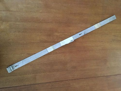 Tennant OEM 75592 Squeegee Retainer