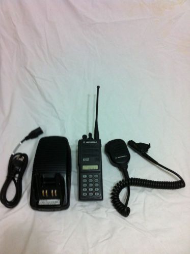 1 Security Police Motorola MTS2000 800Mhz smartzone radio / mic  W/ Programming