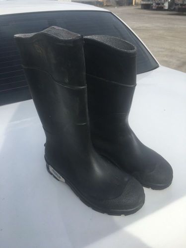Servus 18821 Black Steel Toe Rubber Safety Boots Mens Size 8 ATSM F2413-05 USA 1