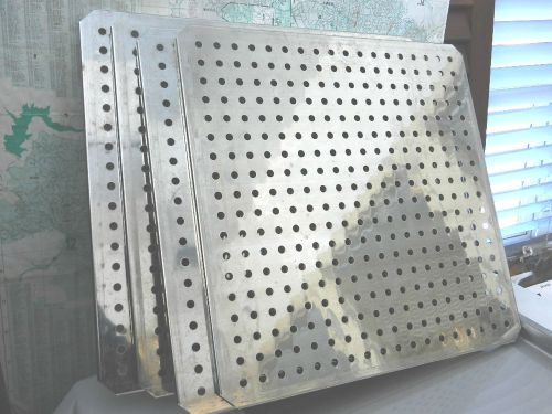 STAINLESS STEEL SHELVES FOR SANYO INCUBATOR /OVEN (ITEM # 2367 A-TEH)