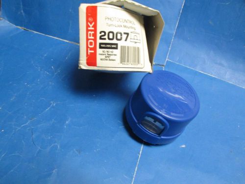 QUICK RESPONSE TURN LOCK PHOTOCELL TORK 2007 UNIT