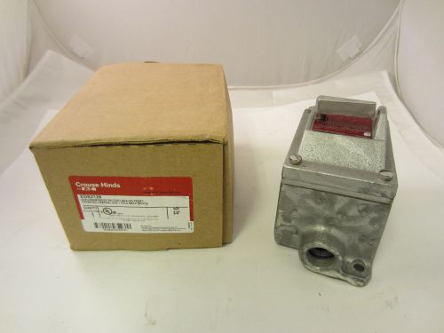 CROUSE HINDS EDS2129 FACTORY SEALED  EXPLOSION PROOF 1 POLE SWITCH