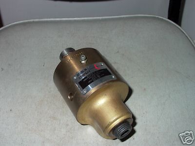 # 255-000-027 DEUBLIN BRASS ROTATING UNION JOINT 3/4 L/H