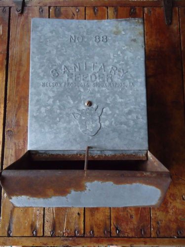 Vintage GALVANIZED SANITARY FEEDER NO. 88 by NELSON PRODUCTS for PIGLETS