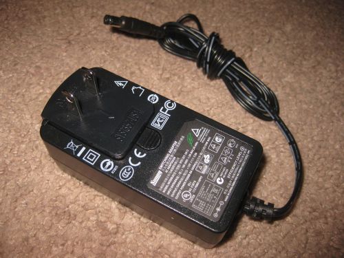 SUNNY SYS1357-2412 AC ADAPTER 12V 2A PORTABLE POWER SUPPLY BLACK