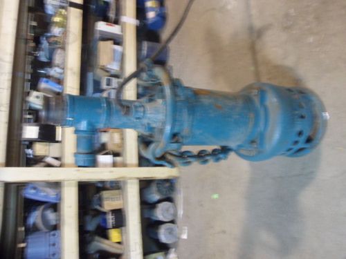 TSURAMI SUBMERSIBLE PUMP, MODEL: KRS2-B4, #220708, BORE: 4&#034;, 440V, 7.5 HP, USED