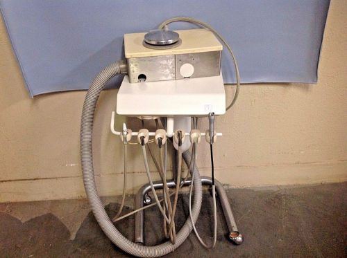 ADEC DR- DUO DENTAL DEIVERY SYSTEM CART 3 HANDPIECE MODEL 2523