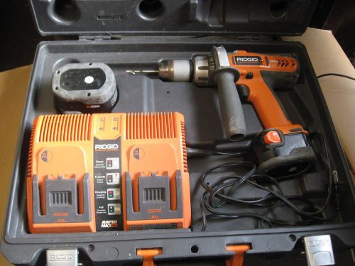 RIDGID R82015 12V 1/2&#034; X2  Cordless Drill Driver 2 Batteries Max Charger &amp; Case
