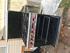 Commercial Gas 6 burners stove/Range/Oven