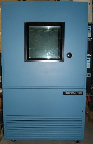 Thermotron sm-32c environmental test chamber with humidity, -68c to 177c,  humid for sale