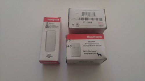 Honeywell Wireless Package : 1 x 5881EN 1 x 5817CB, 2 x PIR 5800