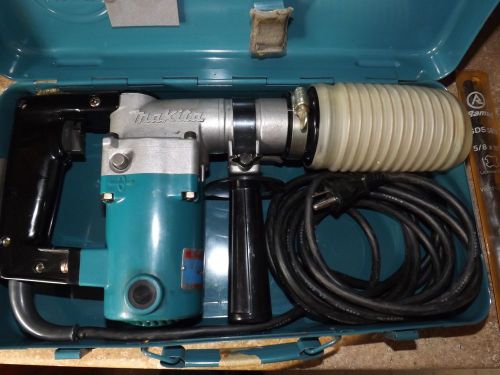 Makita Rotory Hammer Drill Model#HR-1821 with 6 bits sds type