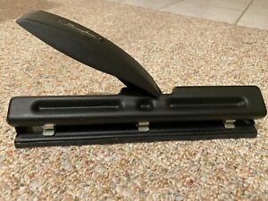 Swingline Heavy Duty 3 Hole Punch