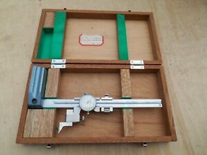 VTG. MITUTOYO 6&#034; DIAL HEIGHT GAGE , .001&#034;