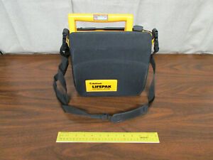 Medtronic LIFEPAK 500 Defibrillator w/Carrying Case (Used) AS-IS