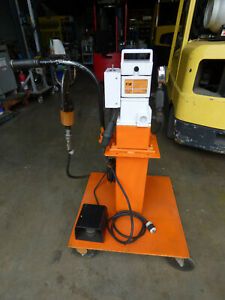 Thomas &amp; Betts 13600 Hydraulic Pump 10000 PSI With Crimper