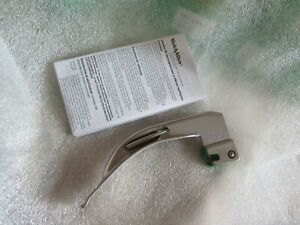 Welch Allyn 68063 Fiber Optic Miller Laryngoscope Blade  Size 3 New