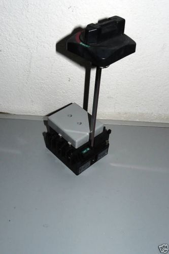 Allen bradley 194r-nn030p3 disconnect switch and 194r-hs4e handle for sale