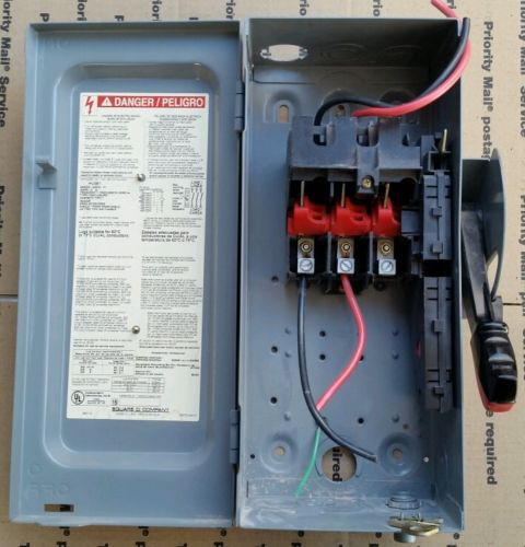 Square D Heavy Duty Safety Switch 30 Amp 600 Volts Cat. No. HU361AWK Enclosure