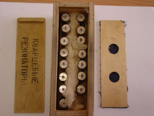 LOT of 15 Vintage Quartz Crystal Oscillator Metal Can Tube Envelope HAM radio