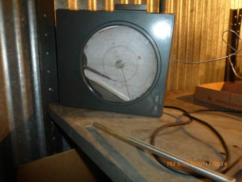 UE 150 Indoor Outdoor Recording Thermometer