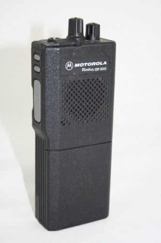 Motorola GP300 VHF 16 CHANNEL