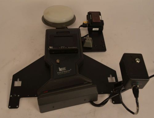 Kustom Signal In-Car Video Audio Dash Recorder System w/ Camera, Mic &amp; Light