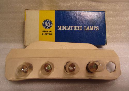 Box Of 4 GE General Electric 1891 Miniature Light Bulb Lamps NOS