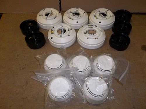 5 Siemens R970 Plug-In Scattered Light Smoke Detector for Fire System &amp; Base Z90