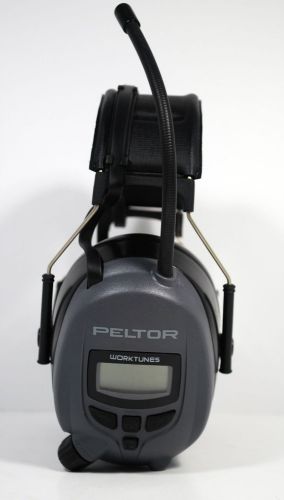 3M Peltor WorkTunes Digital Hearing Protector,MP3 with AM/FM Tuner Y59