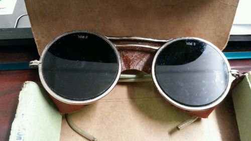 Antique  VINTAGE WILSON WELDING SPECTACLES WITH GREEN LENSES