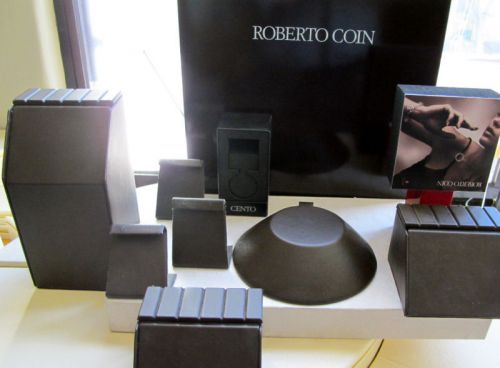 Roberto coin high end jewelry collection  display set for sale