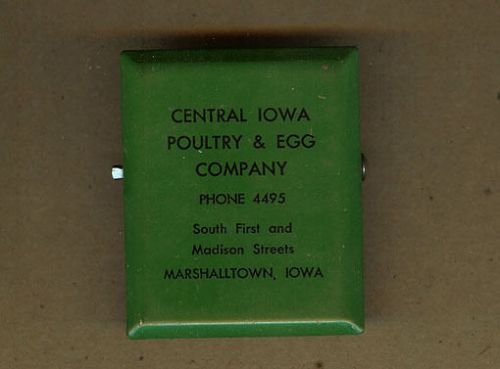1950s Central Iowa Poultry &amp; Egg, MARSHALLTOWN, Iowa IA Advertising Metal Clip