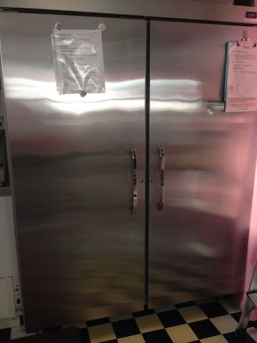 Hobart da2 stainless steel 2-door commercial refrigerator cooler for sale