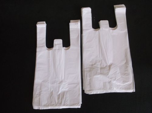 Plastic shopping bags 2050 ct ,t shirt type, grocery ,white small  size bags. for sale