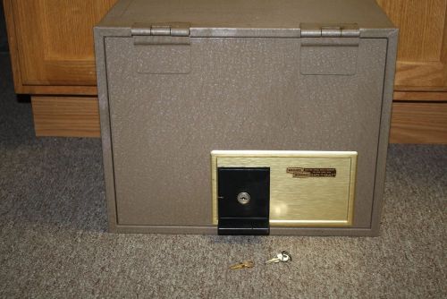 Fireproof meilink safe 16 x 12 x 9 keyed entry for sale